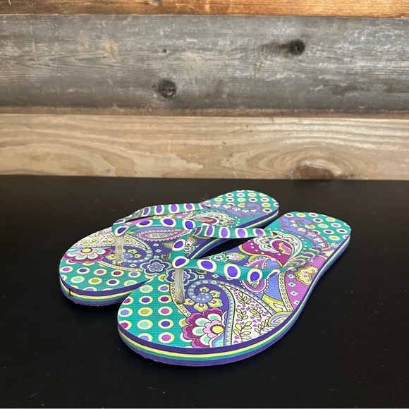 Vera Bradley Heather Paisley Flip Flops Thong Sandals Flats Teal Women Size 9-10 - Picture 1 of 9